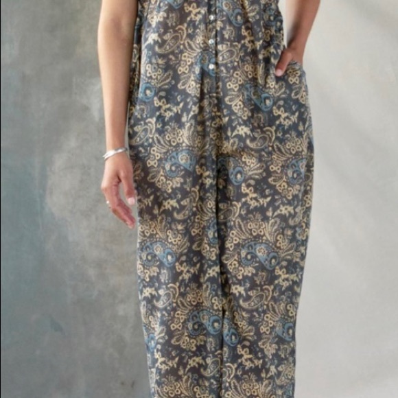 Sundance Jumpsuit - Picture 5 of 9